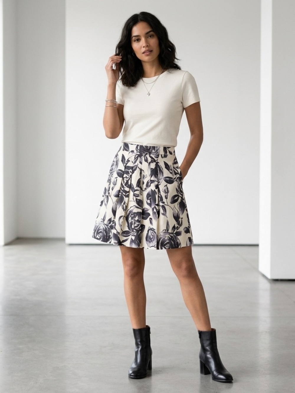 Cabi Floral Pleated A-Line Skirt - Cream & Navy